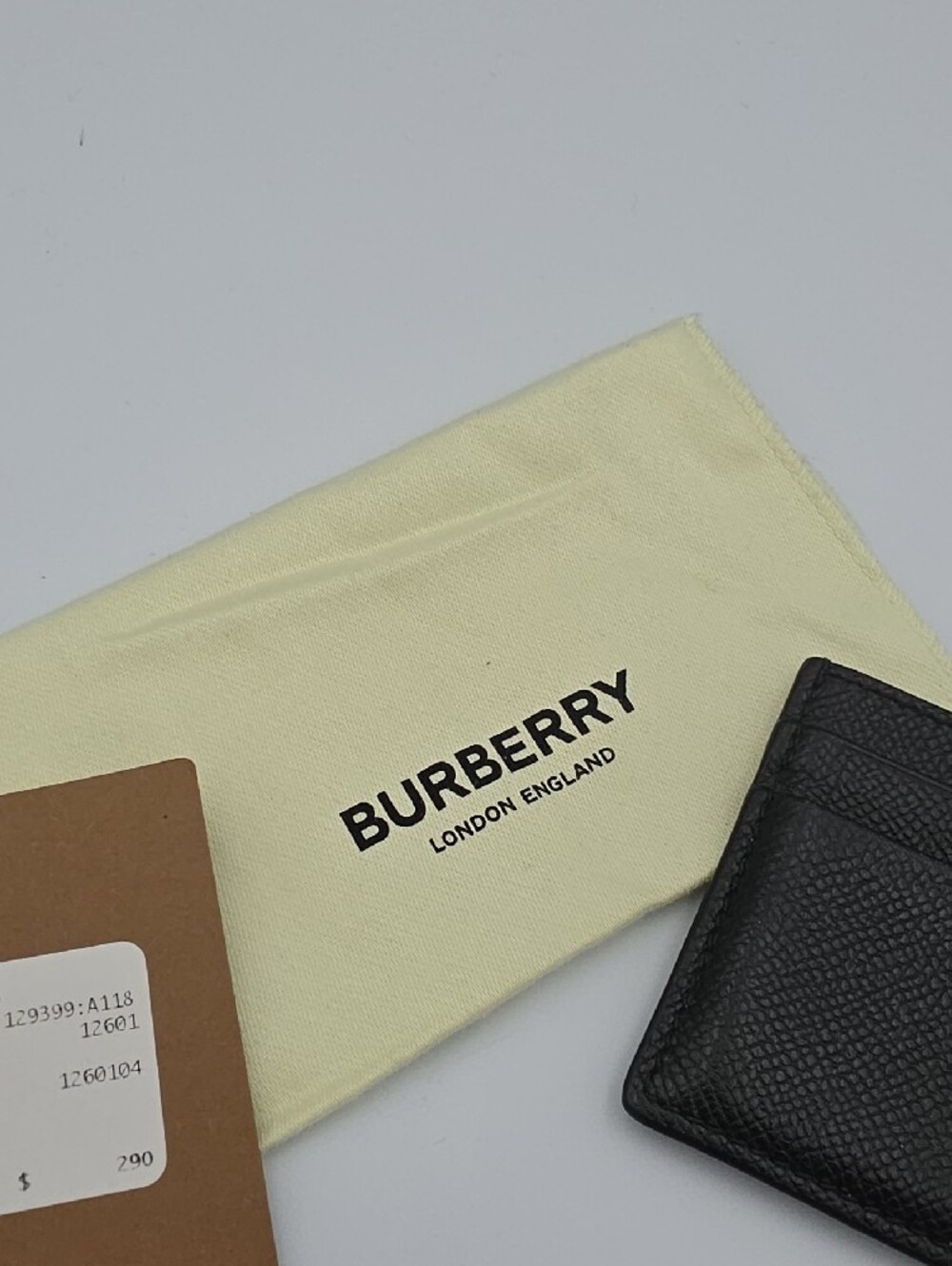 Burberry Black TB Monogram Pebbled Leather Sandon Card Holder (NWT)(DUST BAG)🖤 - Picture 5 of 12